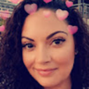 Meet your Posher, Diana g.